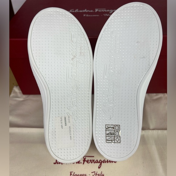 Salvatore Ferragamo Novello Leather Big Kids Sneakers - Picture 6 of 12